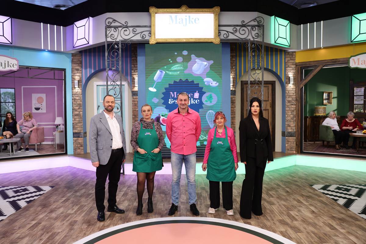 Majke i Snajke (1).jpg