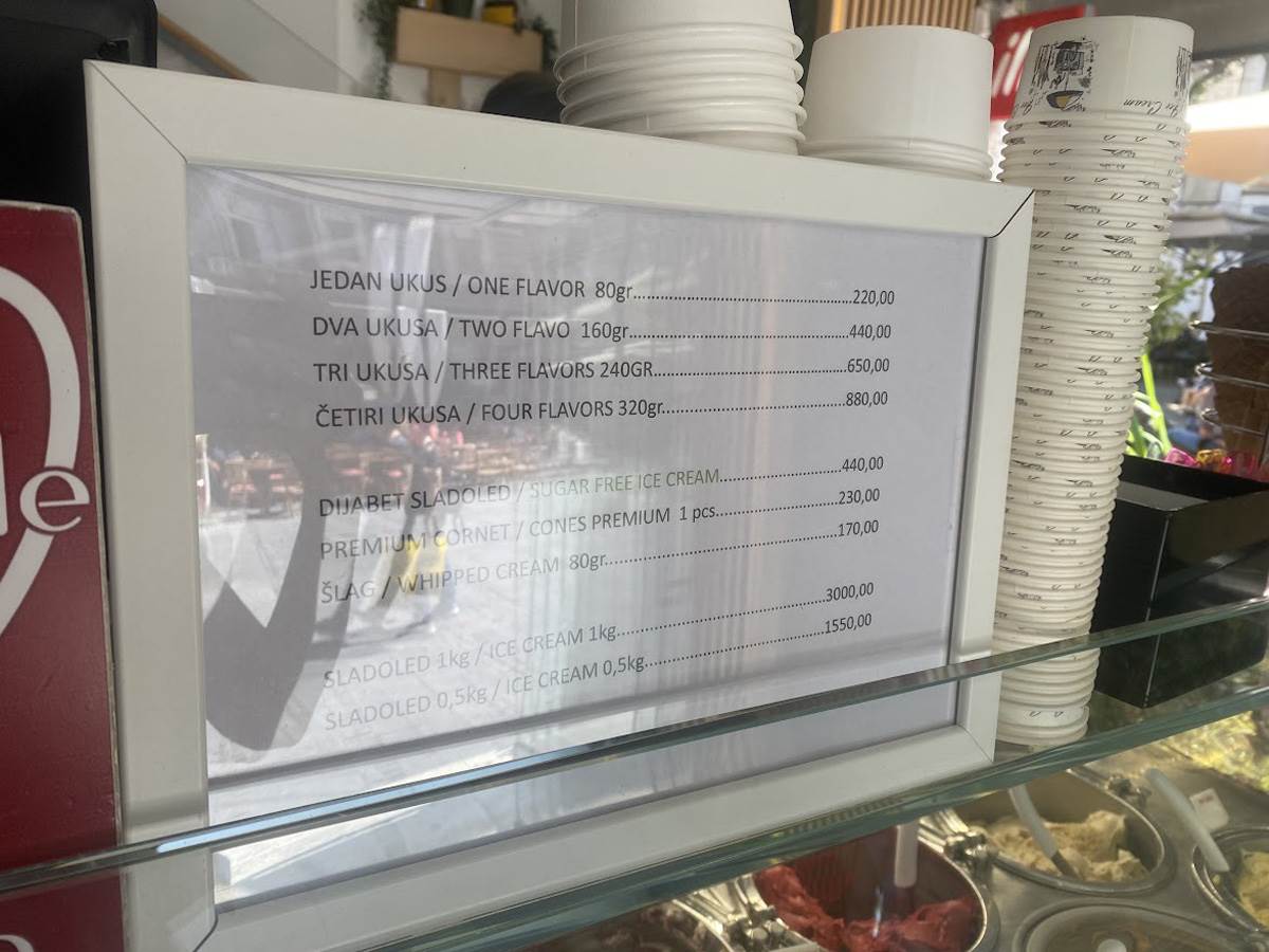 Sladoled i kolači (9).jpg