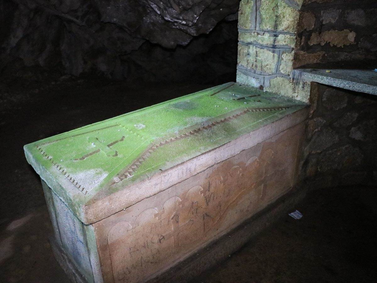 Jeziva priča o Kadjenici (2).jpg