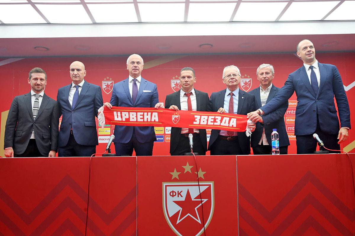 barak bahar predstavljanje crvena zvezda (2).JPG