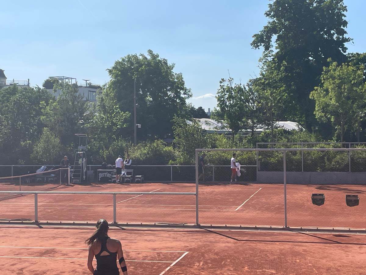 Novak Đoković trenirao pred meč na najdaljem terenu na Rolan Garosu