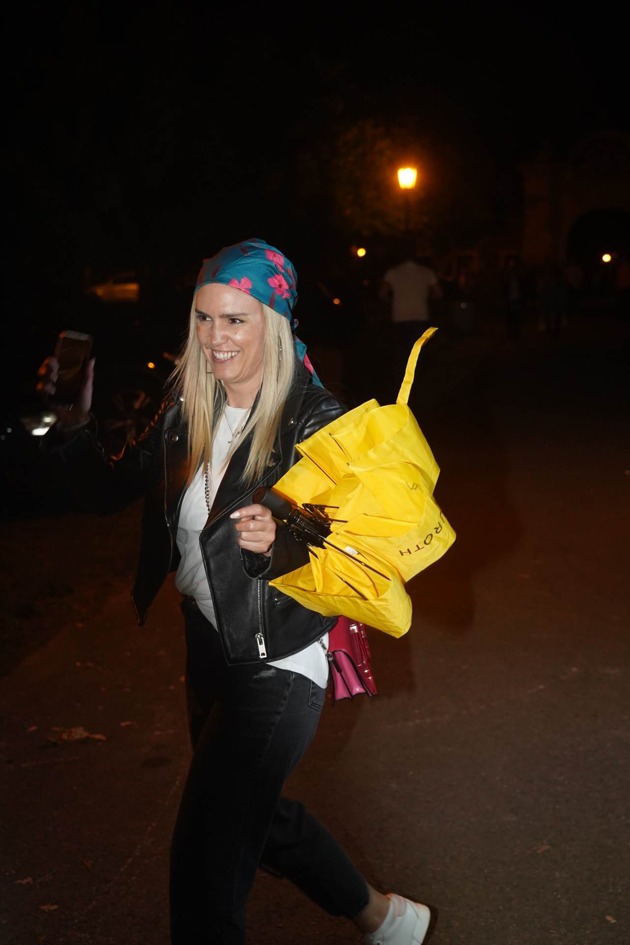 lepa brena senidah 9.JPG