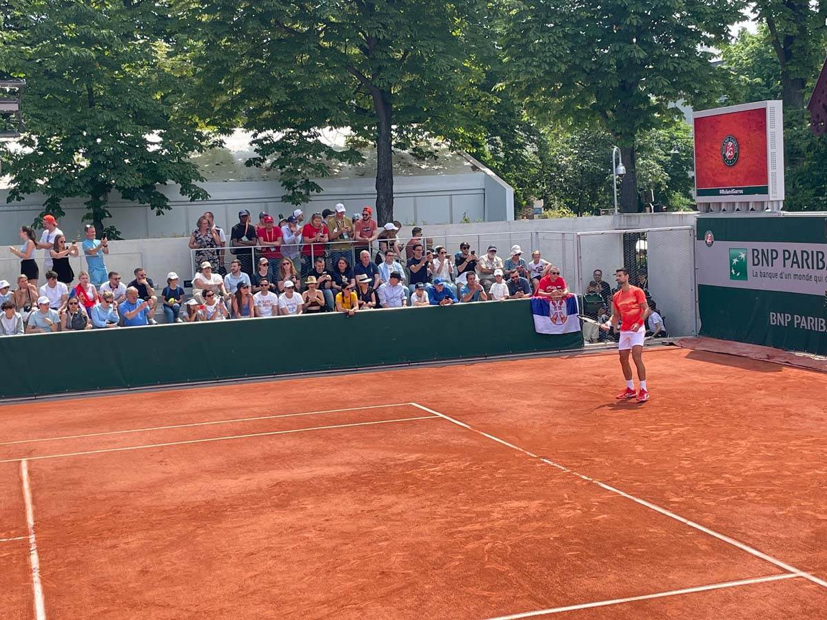 Novak Đoković, trening (2).jpg