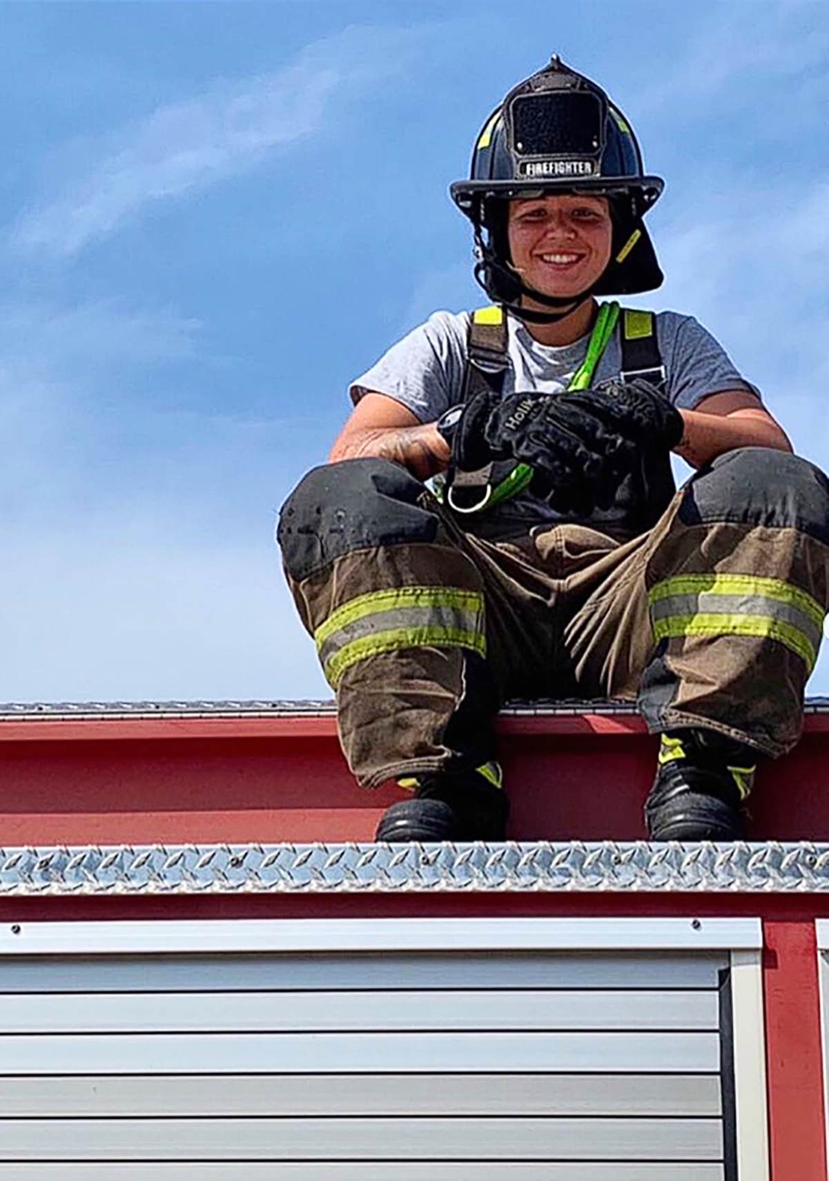 Ešli Džej Perez (4).png