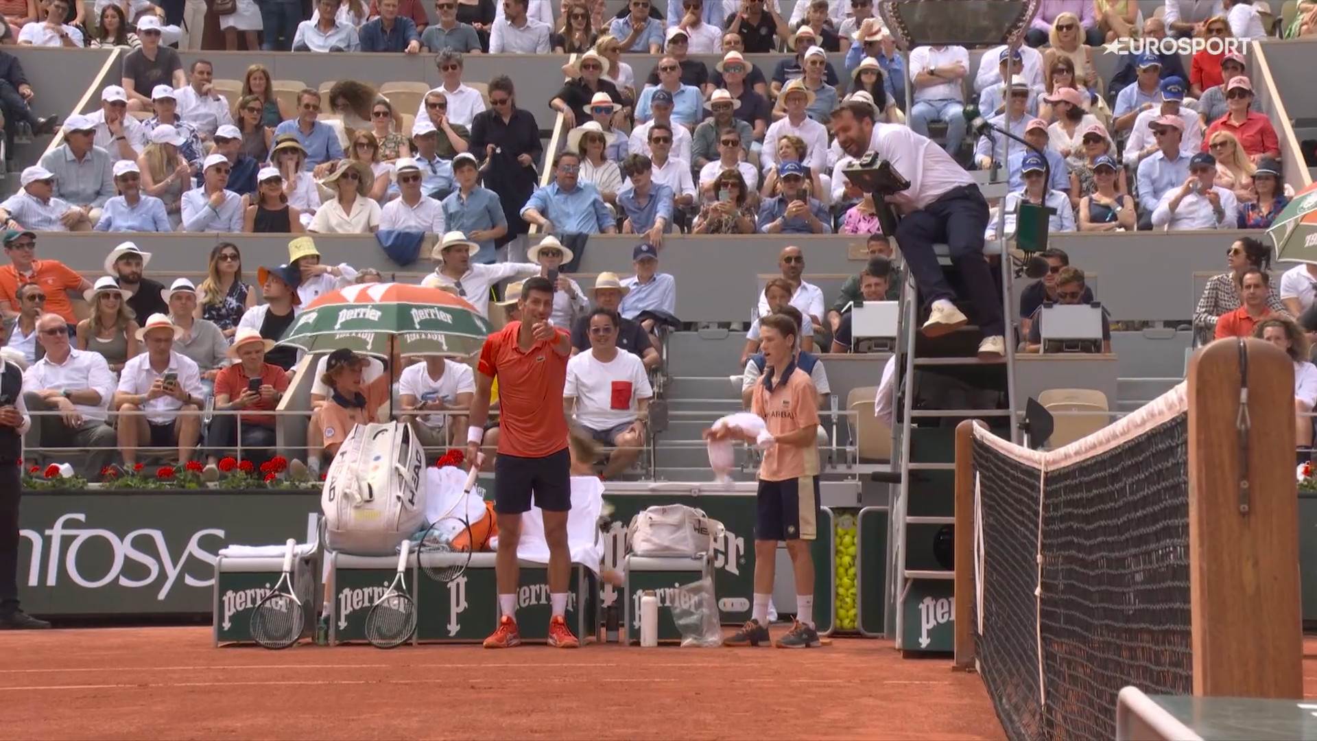 Novak Djokovic svadja sudija Rolan Garos.jpg