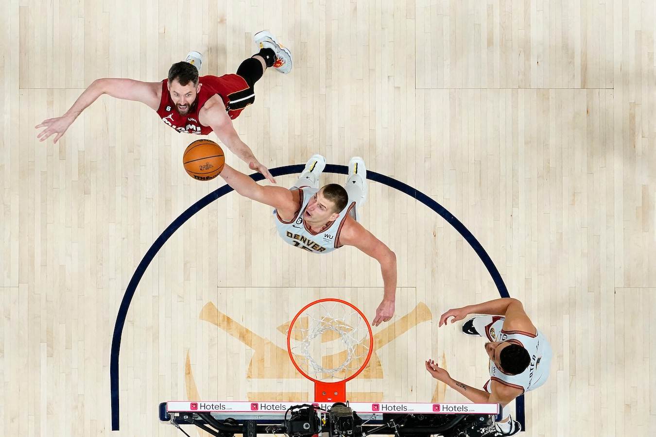 nikola jokic finale nba 5.jpg