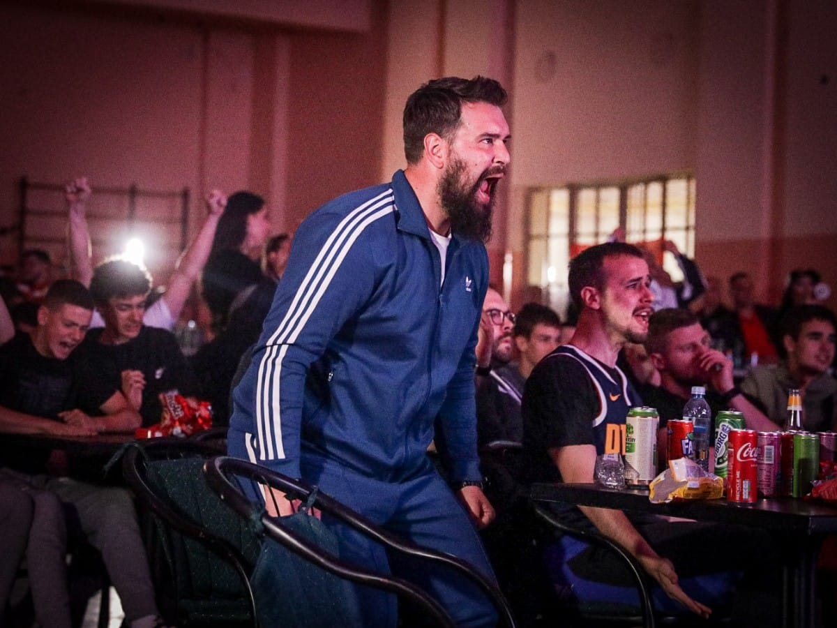 sombor gledanje finala nba 7.jpg