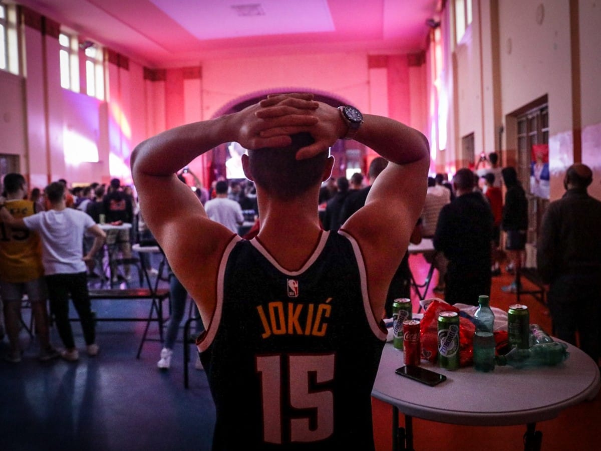 sombor gledanje finala nba 9.jpg