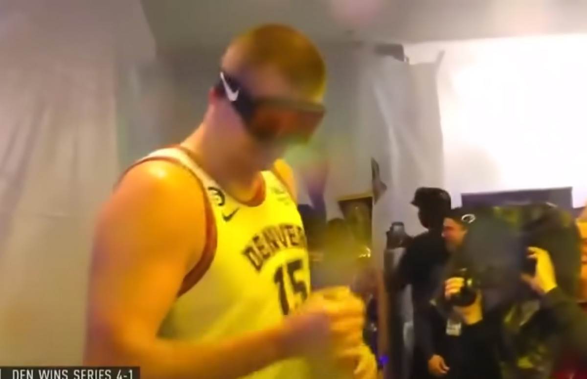 Nikola Jokić (1).jpg