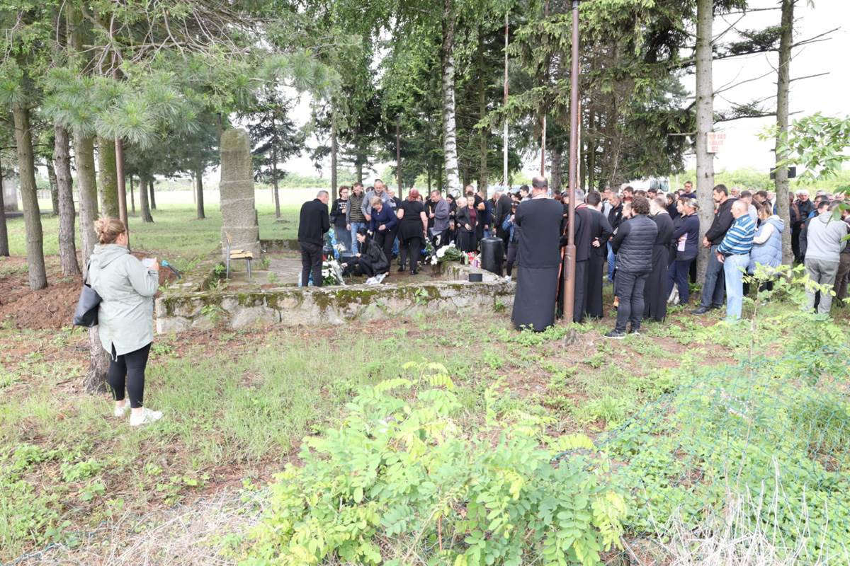 Pomen Stradalima u Malom Orašju  (1).jpg