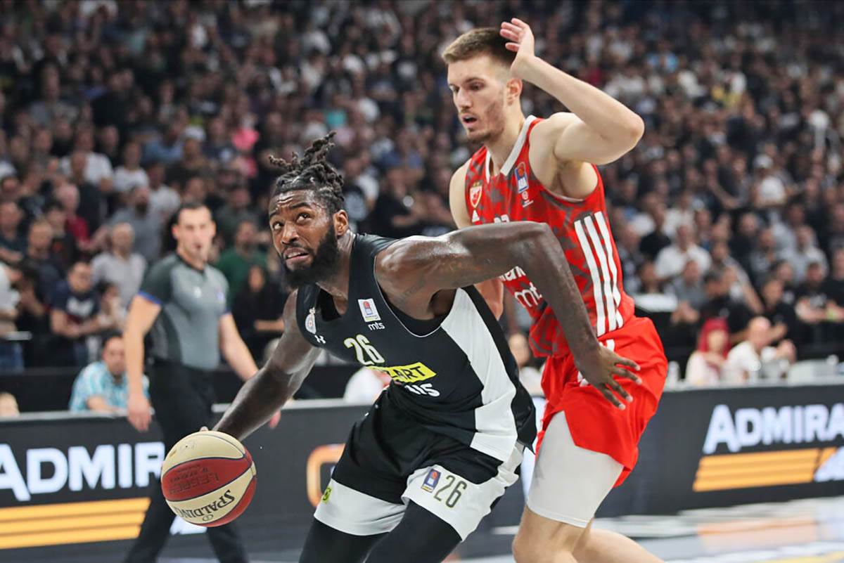 Partizan Zvezda meč 2 (13).JPG