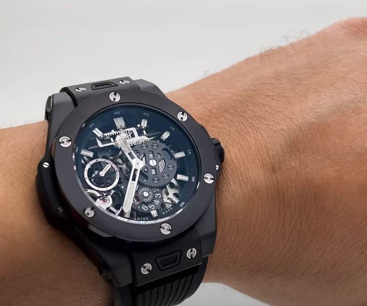 Hublot Big Bang MECA-10 Ceramic Black Magic (6).png