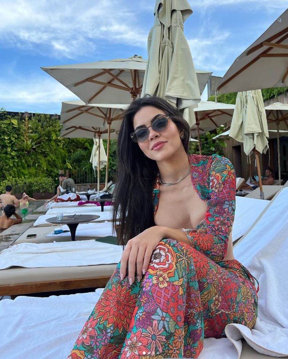 Najlepša žena koja obilazi gradilišta arhitekta