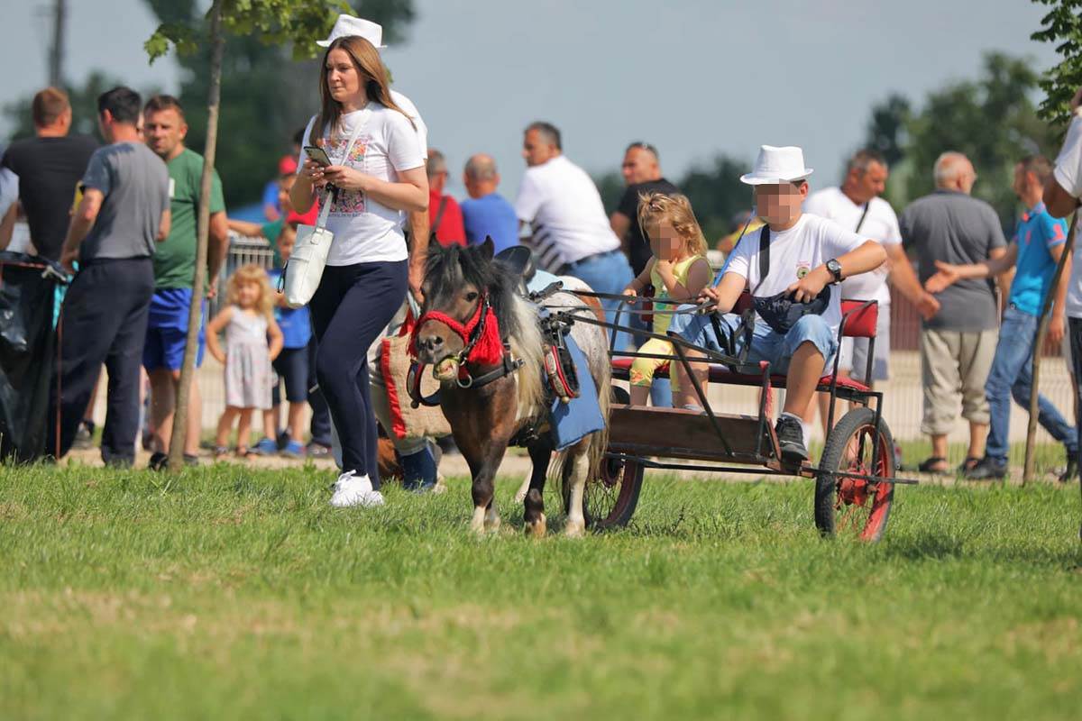 Nikola Jokić na hipodromu u Njujorku