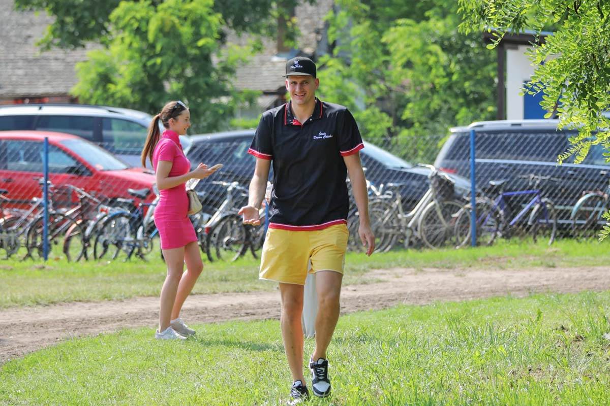 Nikola Jokić na hipodromu u Njujorku