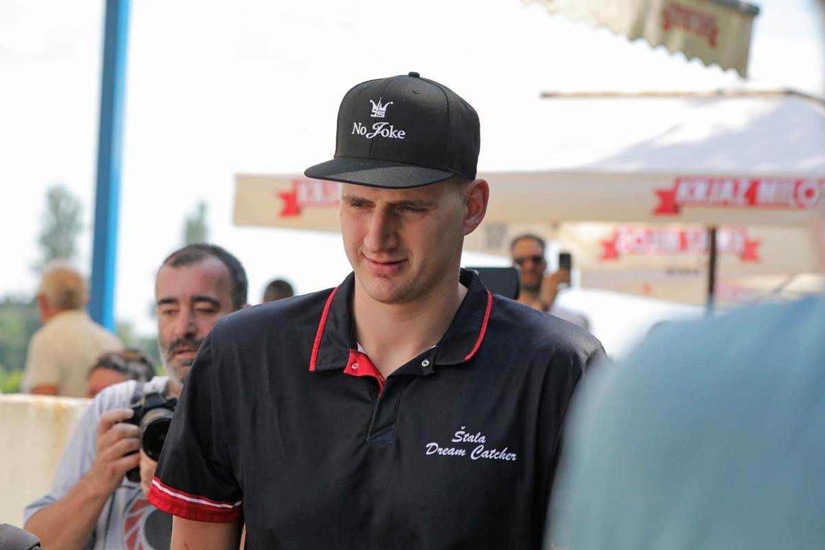 Nikola Jokić na hipodromu u Njujorku
