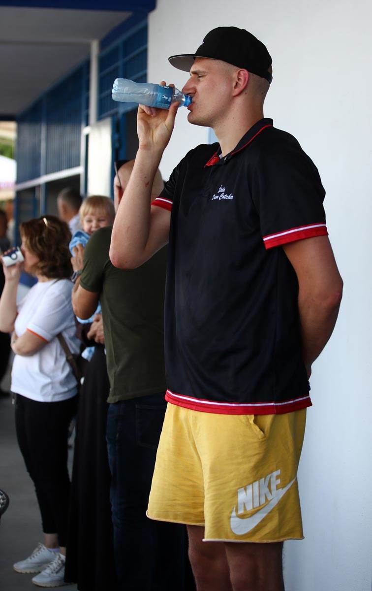 Ćerka Nikole Jokića Ognjena Jokić na hipodromu u Somboru