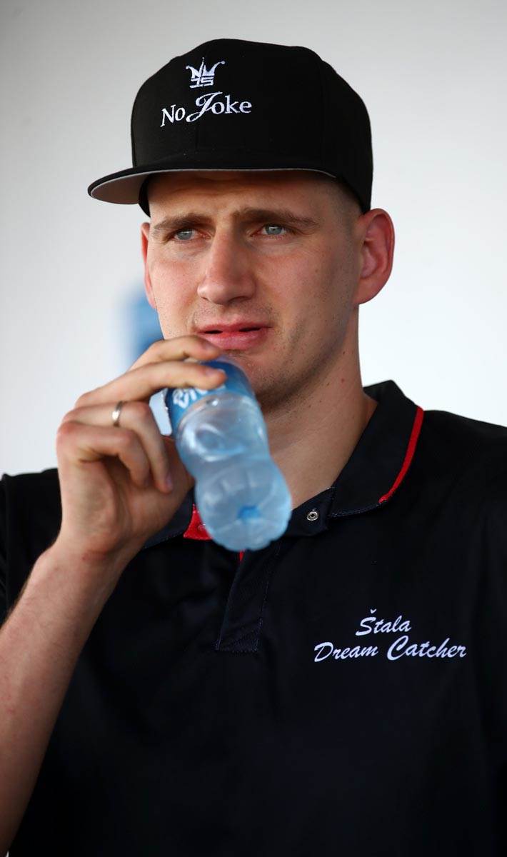 Ćerka Nikole Jokića Ognjena Jokić na hipodromu u Somboru