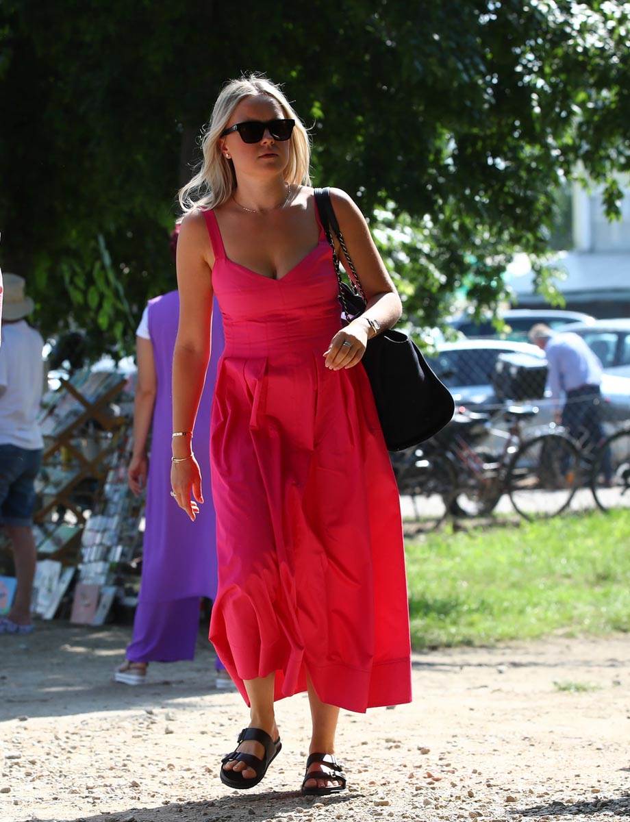 Ćerka Nikole Jokića Ognjena Jokić na hipodromu u Somboru