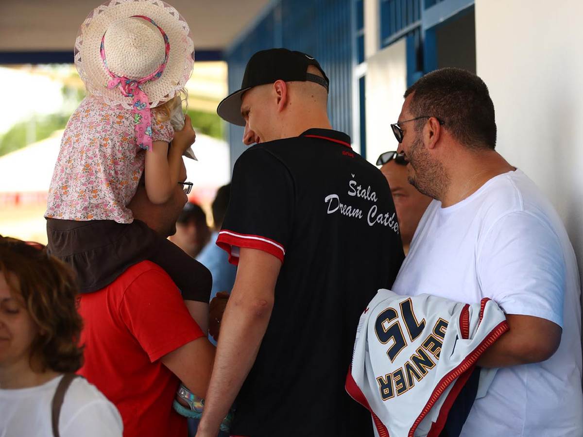 Jokić u Somboru Deca.png