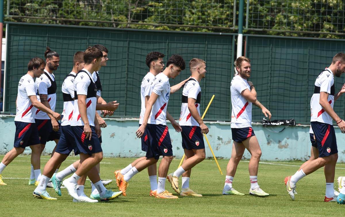 Trening Crvena Zvezda (3).jpg