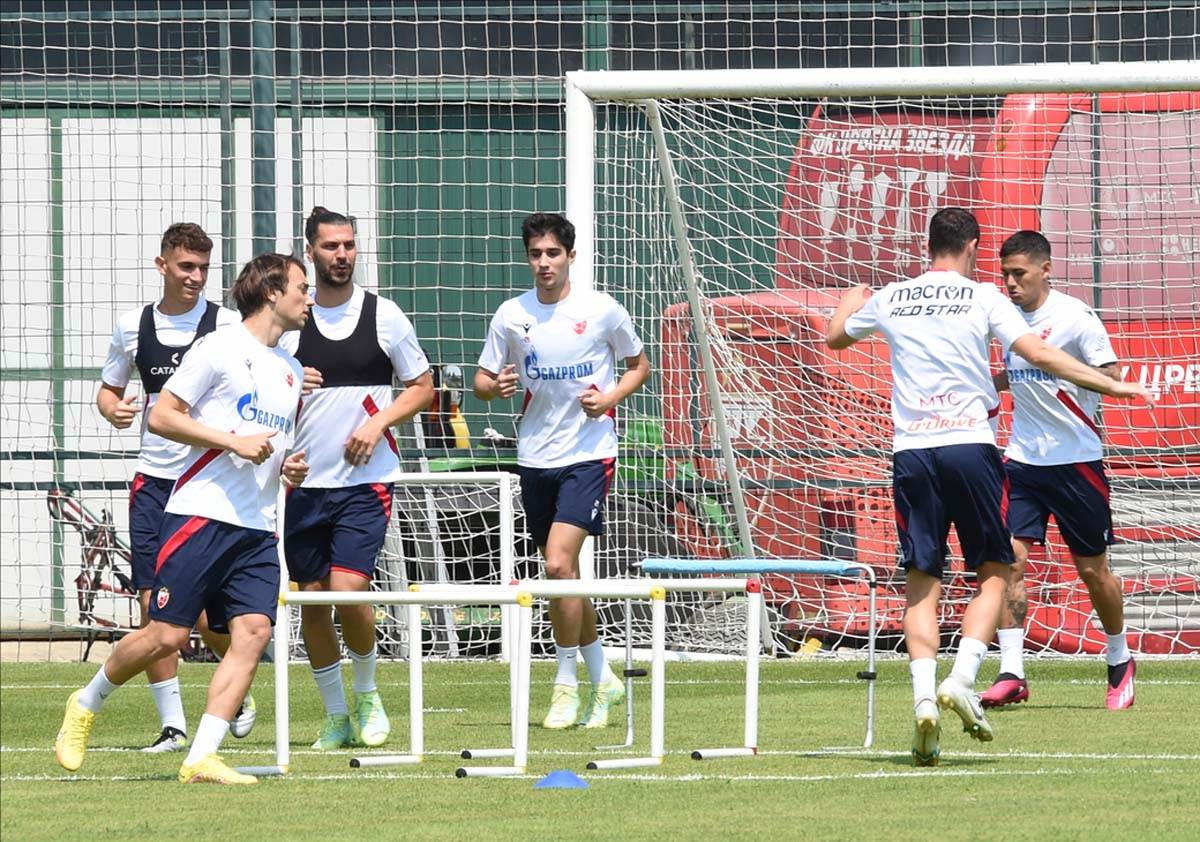 Trening Crvena Zvezda (9).jpg