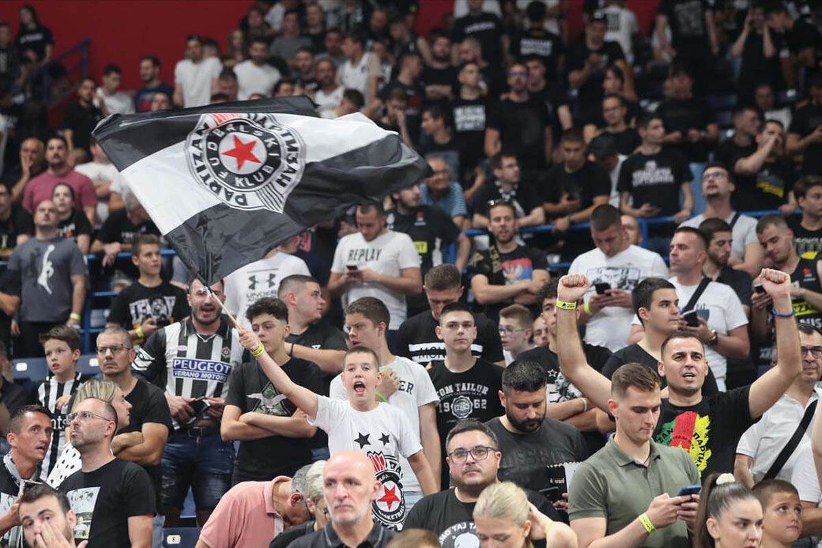 Partizan Zvezda ko gleda finale ABA lige poznati fotografije