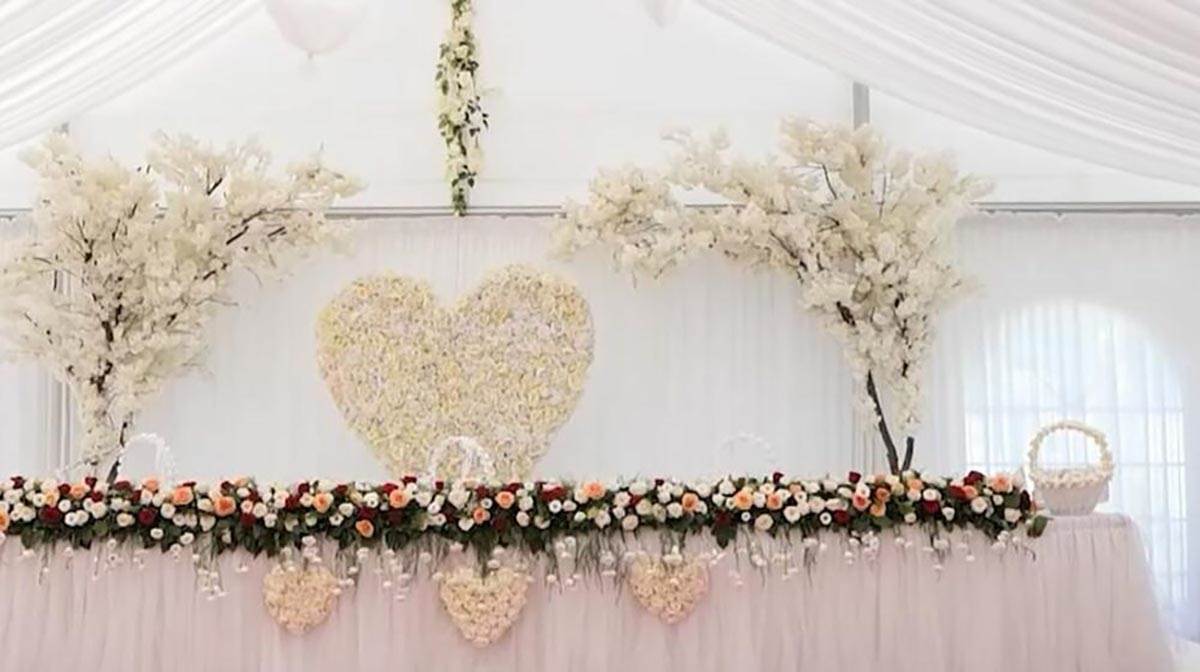 SVADBA OD MILION € (14).jpg