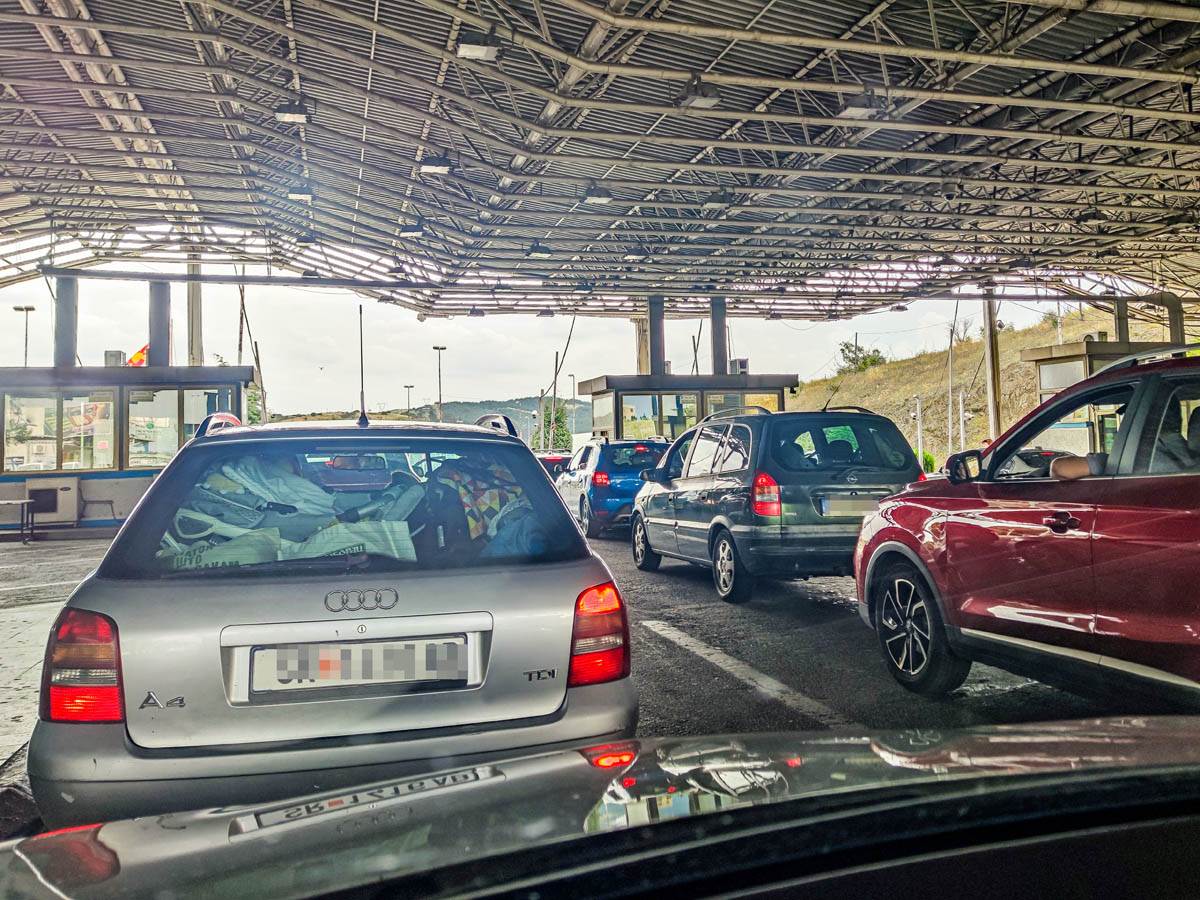 granica_gužva_granični_prelaz_letovanje_stefan_stojanović_ (3).jpg