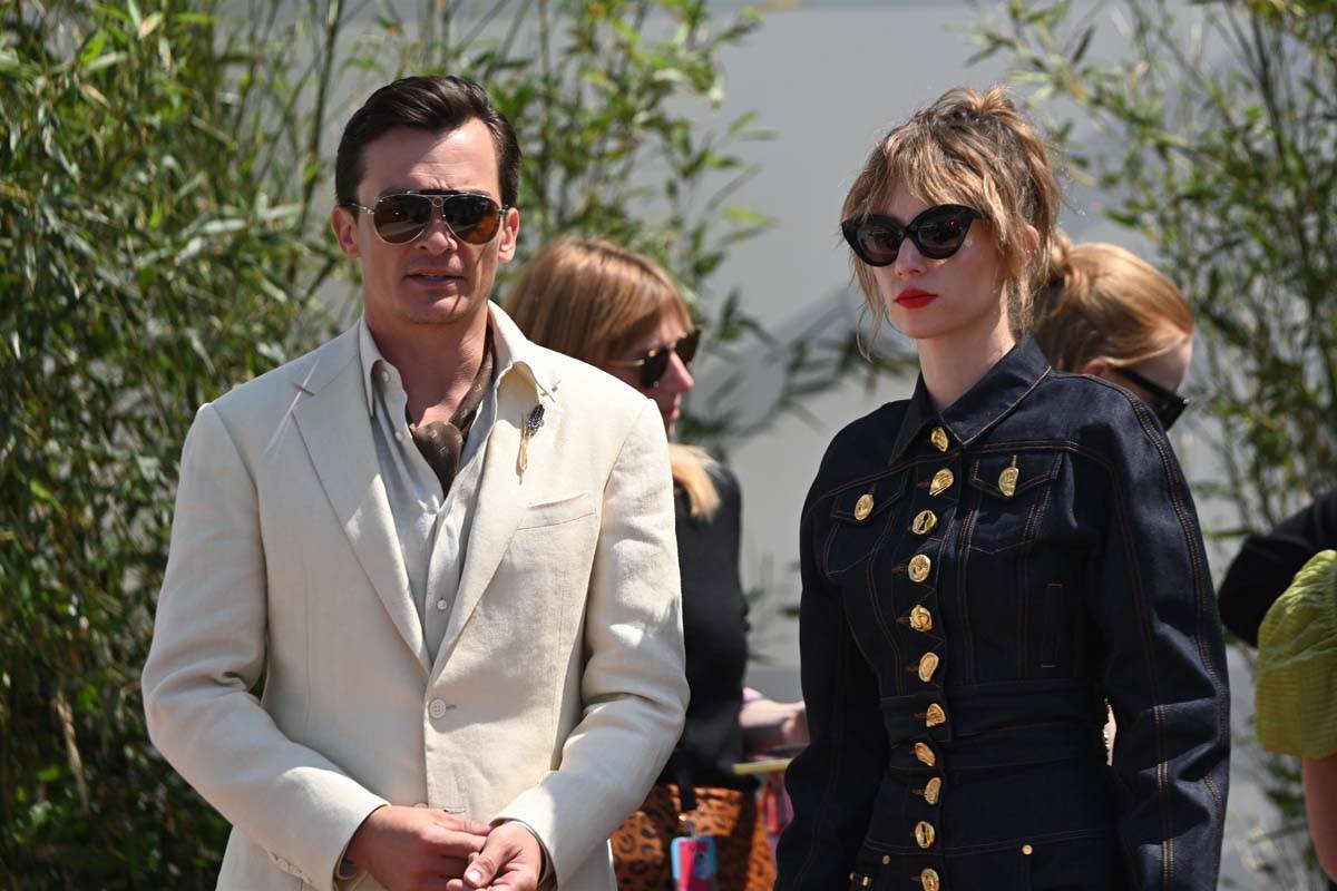 Najmodernije naočare za 2023 i poznati3.jpg