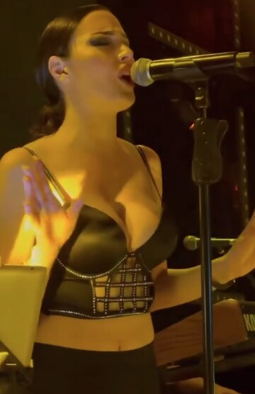 aleksandra prijović6.jpg