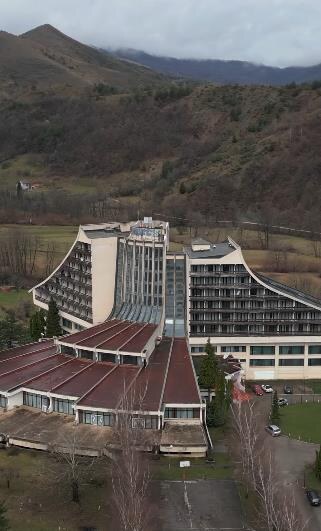 Napusteni hotel (2).jpg