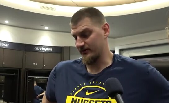 Nikola Jokić daje izjavu
