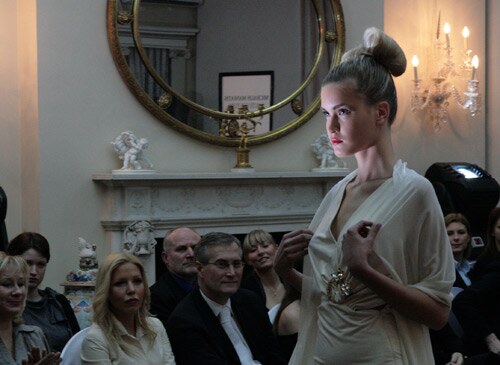 Ljubav i moda u Belom dvoru