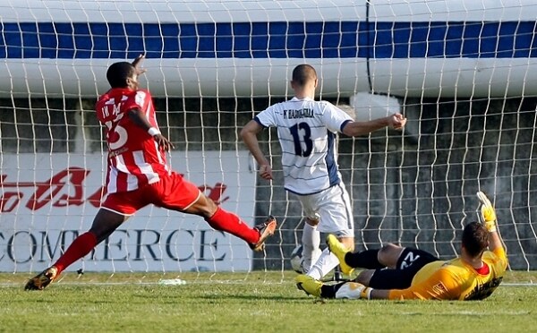 Zvezdi "džombast" teren u Kuli!