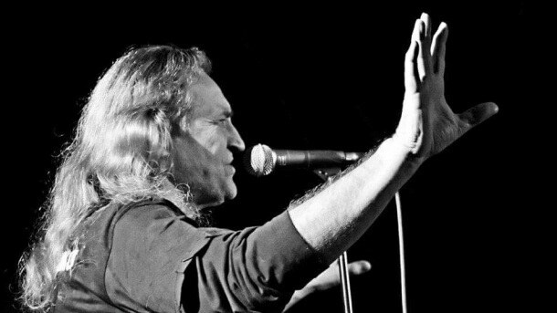 Poznate ličnosti koje su umrle u 2015. godini