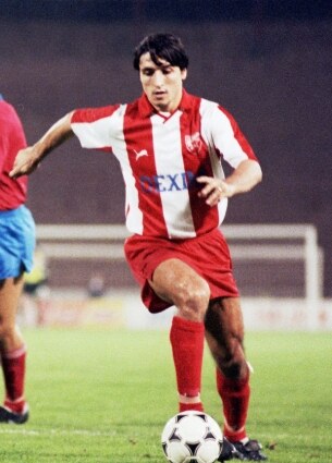 Humanitarna aukcija sportskih dresova u Sava centru