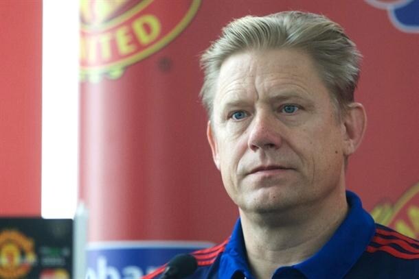 Peter Šmajhel posetio FK Crvena zvezda 