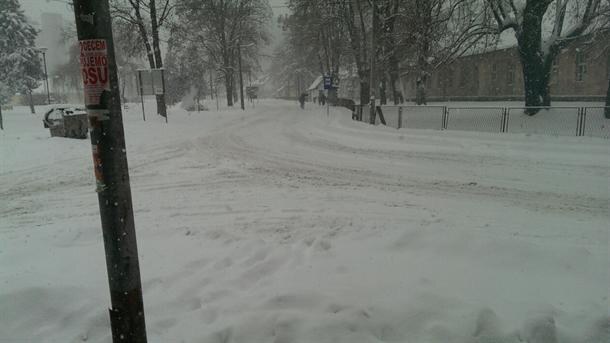 Srbija - sneg - putevi - struja