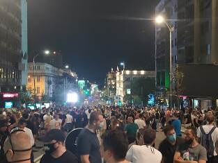 Protesti u Beogradu i Novom Sadu šta pišu svetske agencije najnovije vesti