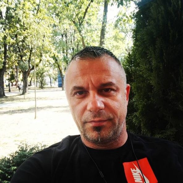 bubnjar amadeus benda sahrana umro od korone foto