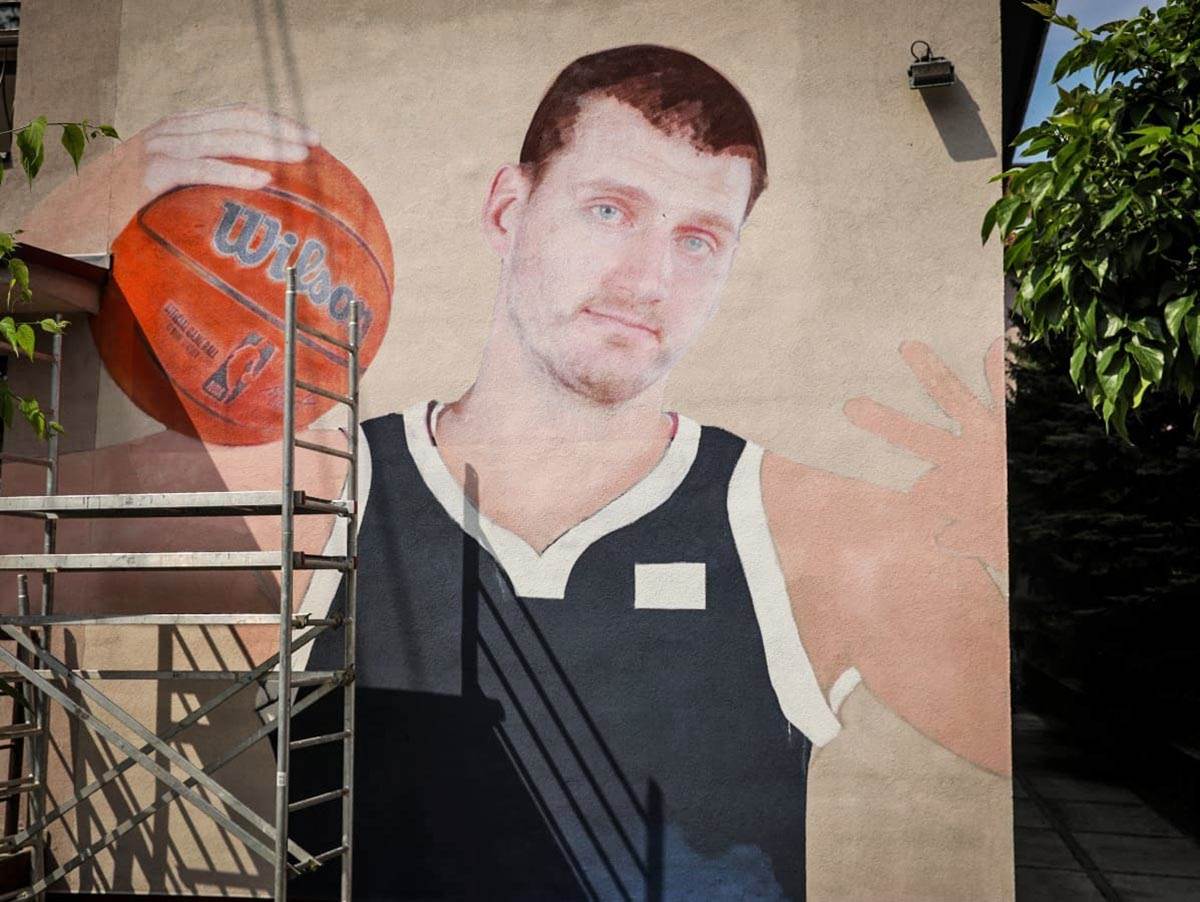 Mural Jokic Djokovic (8).jpg
