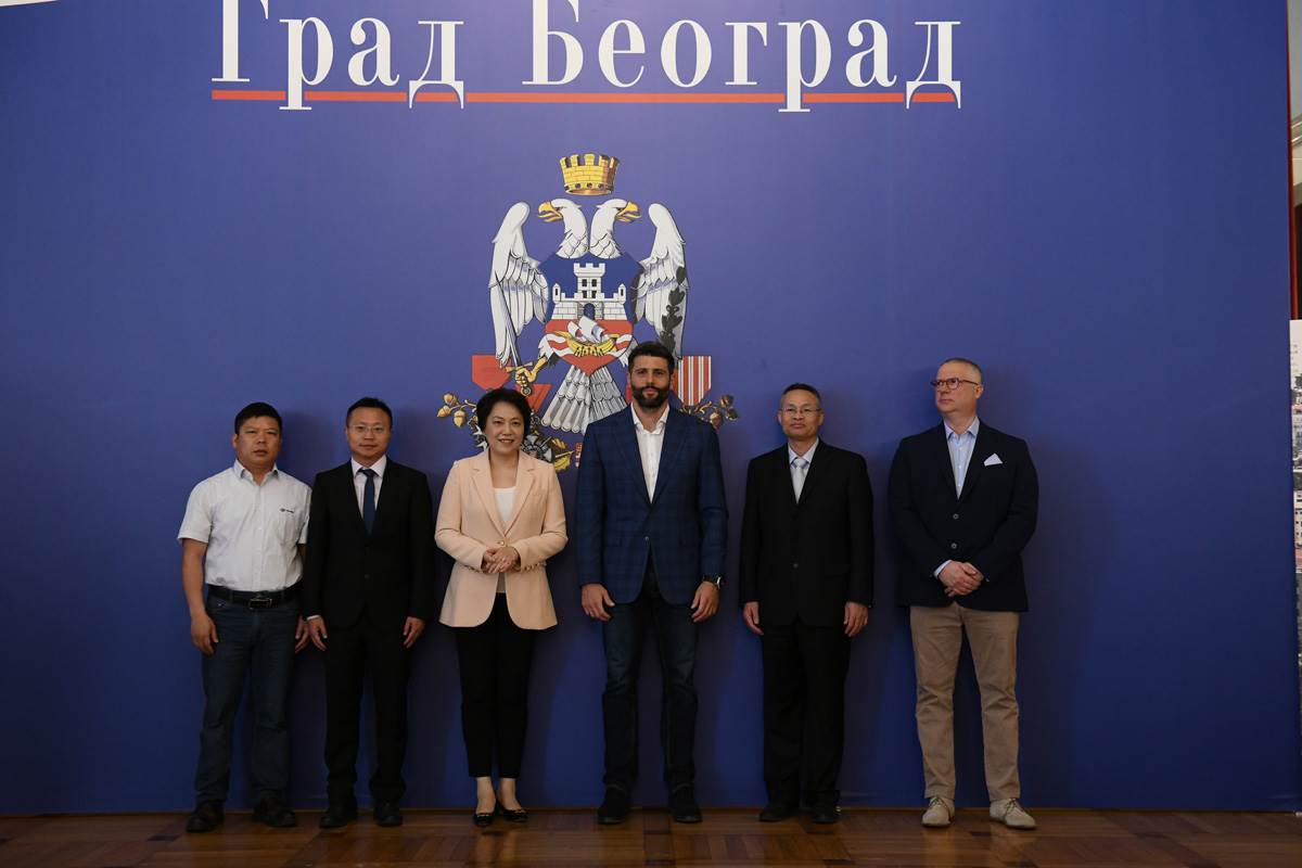 Aleksandar Šapić, izgradnja tunela  (7).jpg