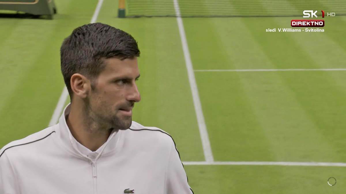 Novak Đoković nasmejan pet minuta na Vimbldonu