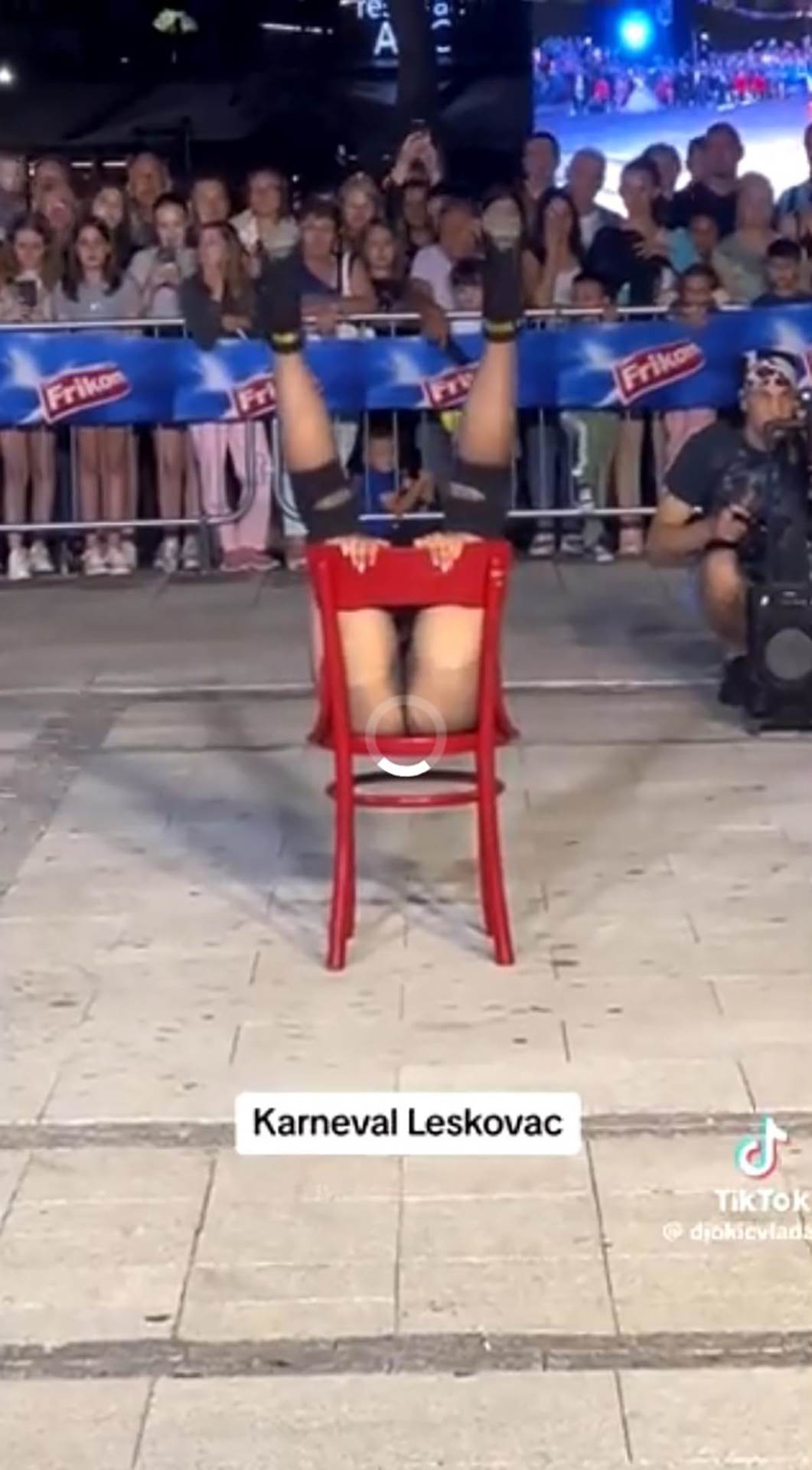 Skandal na karnevalu u Leskovcu (1).jpg