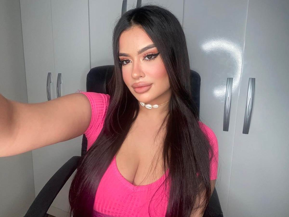 Julia Medeiros operisala vaginu da bi opet bila nevina