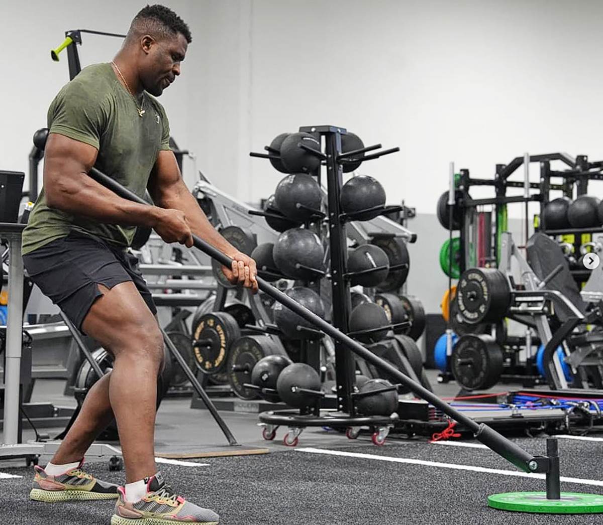 Frensis Nganu (8).png