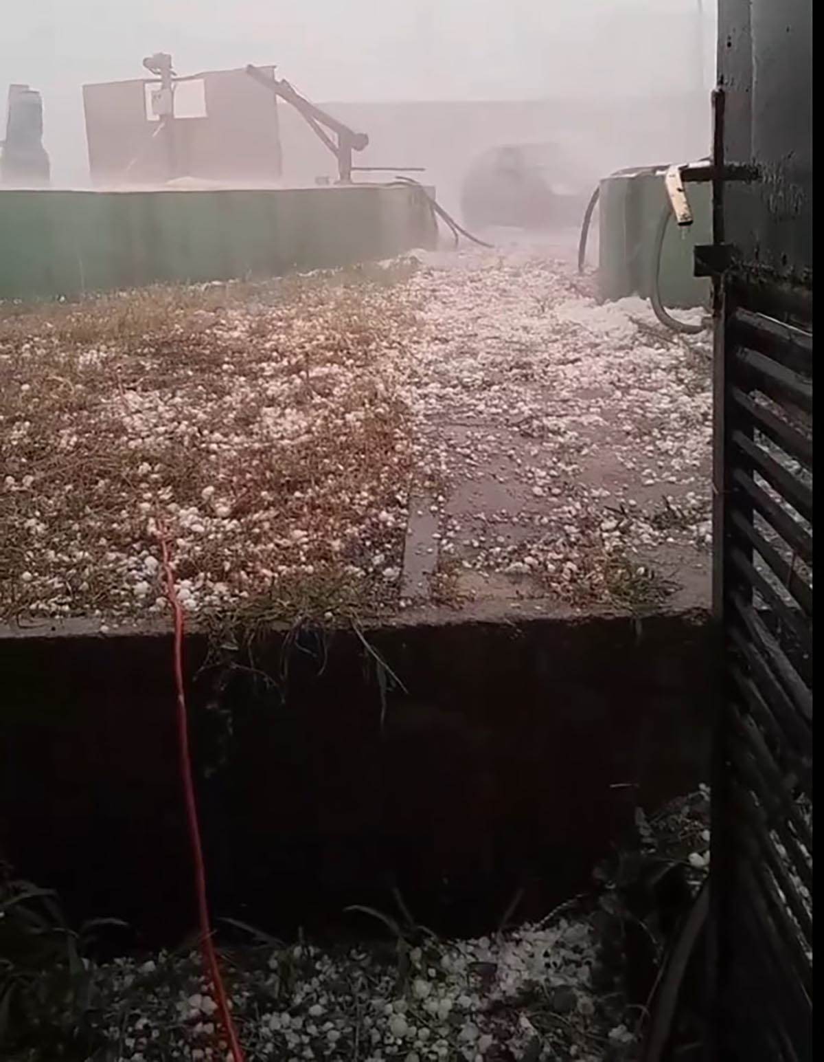 STRAVIČNE POSLEDICE SUPERĆELIJSKE OLUJE U SRBIJI (1).jpg