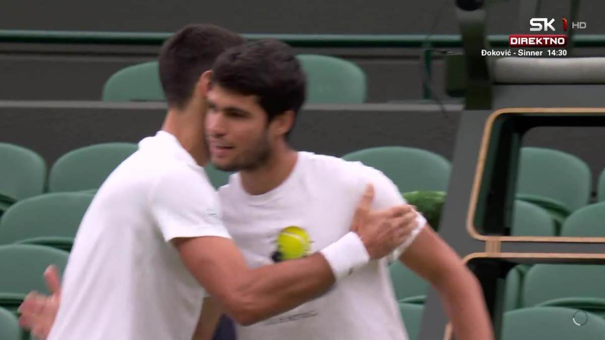 Alkaraz došao na Novakov trening (5).jpg