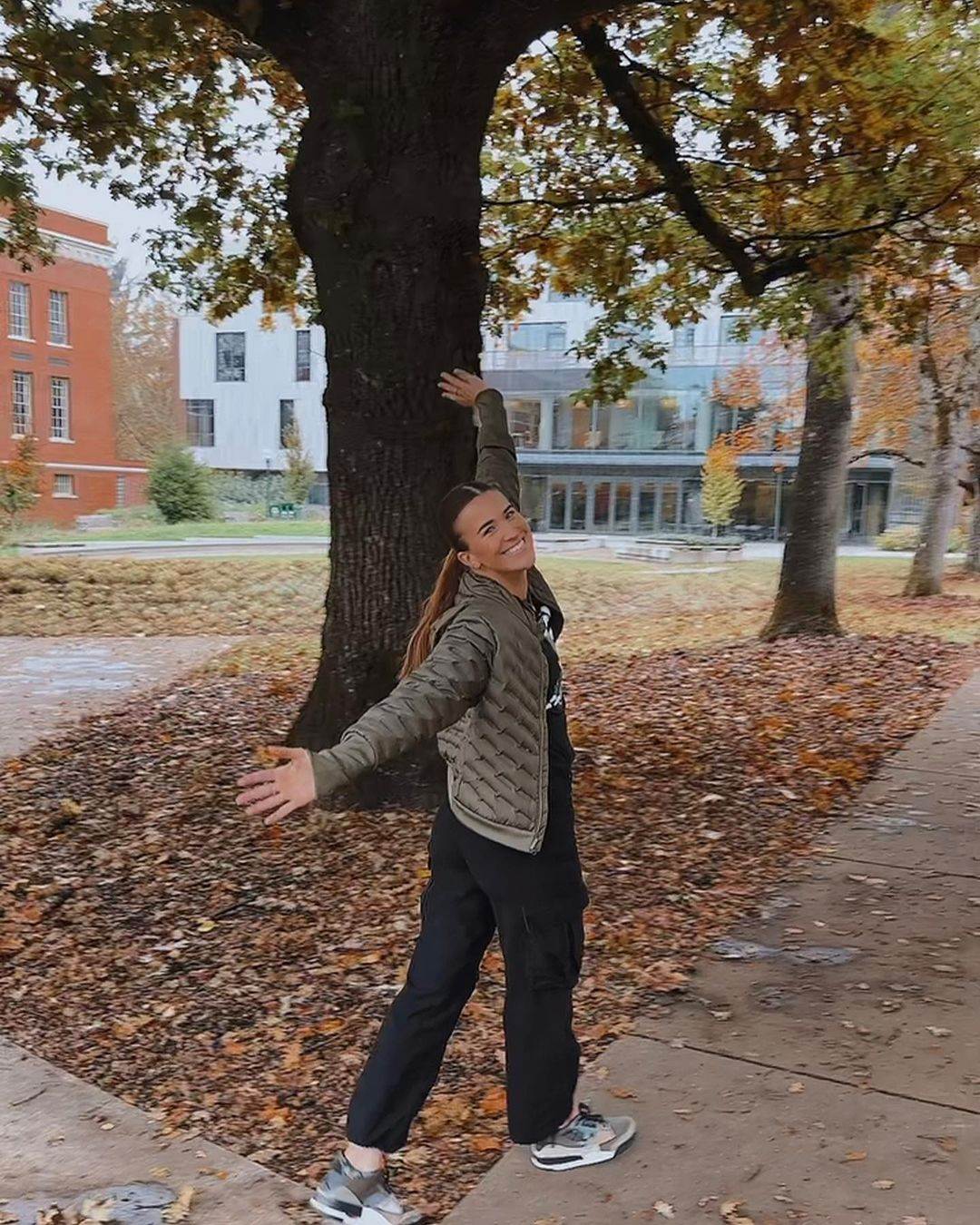 Rumunka Sabrina Jonesku neverovatno šutira trojke u WNBA video snimak